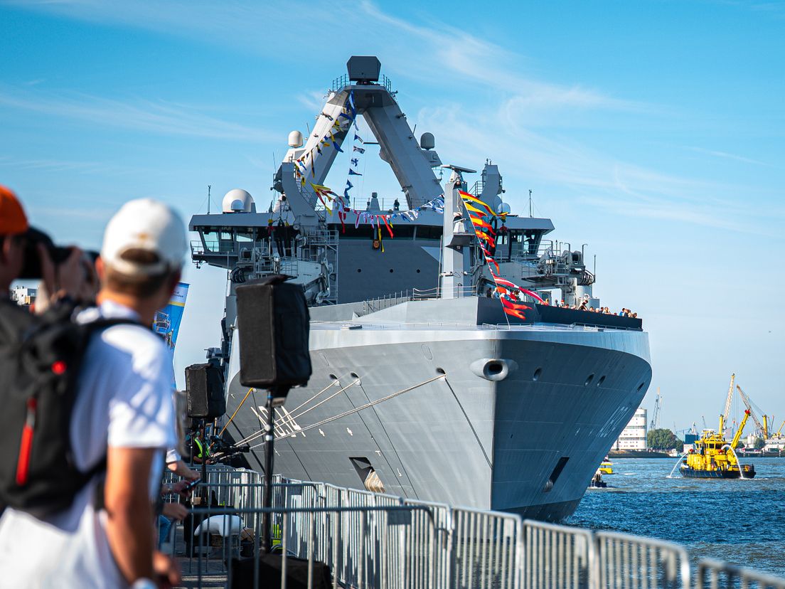 Er kwamen zaterdag boten van allerlei formaten langs tijdens de Wereldhavendagen.