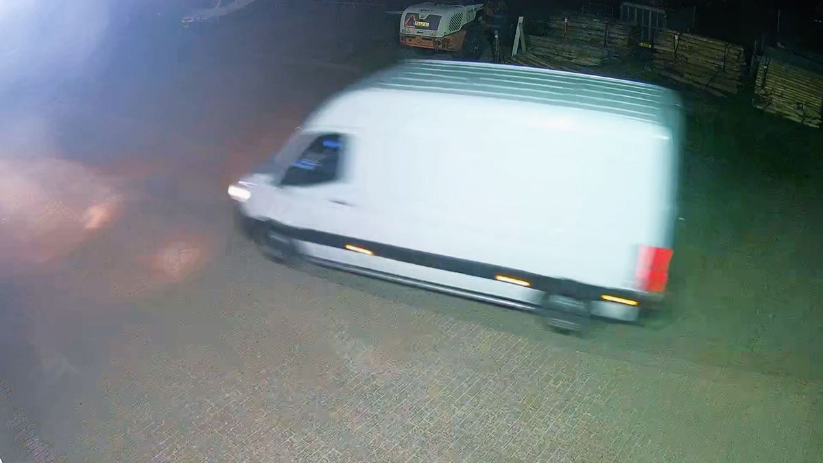 Dieven nemen 50 machines mee bij inbraak in Lievelde