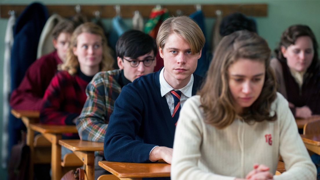 In de prijswinnende film Das Schweigende Klassenzimmer besluiten deze leerlingen te zwijgen uit protest