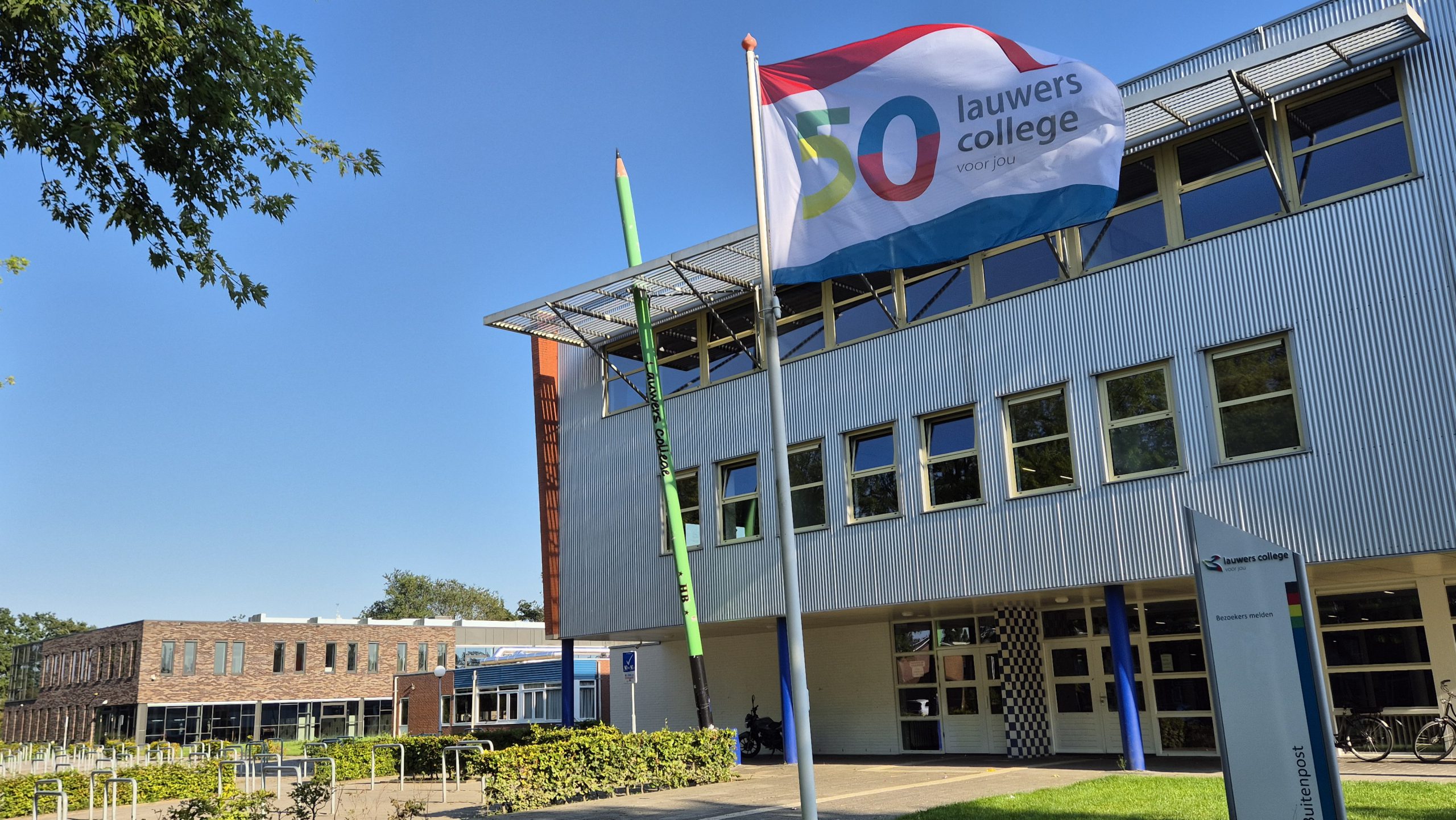 It Lauwers College yn Bûtenpost
