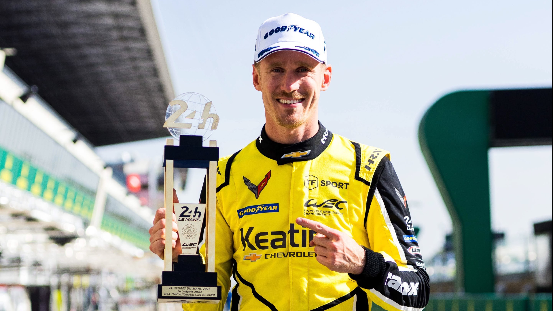 Telefoon Nicky Catsburg ontplofte na winst 24 uur van Le Mans: 'Dan weet je dat je iets bijzonders g