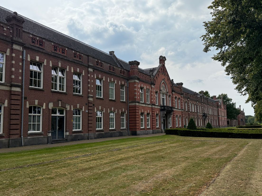 Defensie breidt toch uit op kazerne in Assen, geen plek meer voor Veiligheidscampus