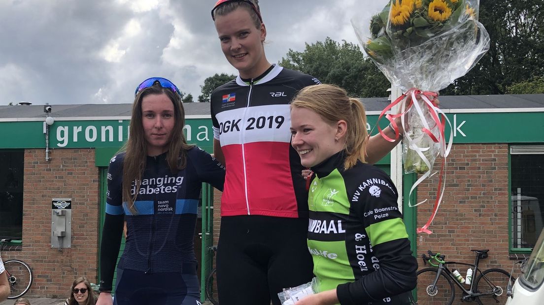 Het vrouwenpodium, met Sanne Bouwmeester op 1