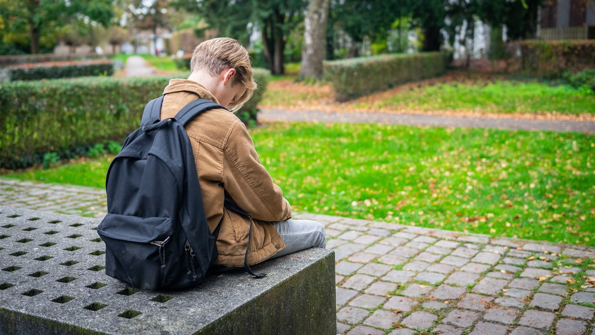 'Zorgelijk En Heftig': Helft Van Zeeuwse Jongeren Heeft Mentale ...