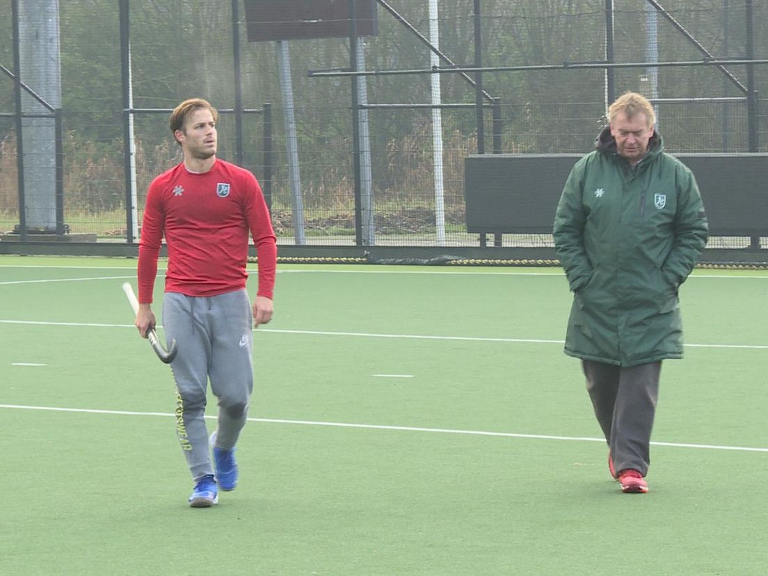 HC Rotterdam-aanvoerder Jeroen Hertzberger en coach Albert Kees Manenschijn