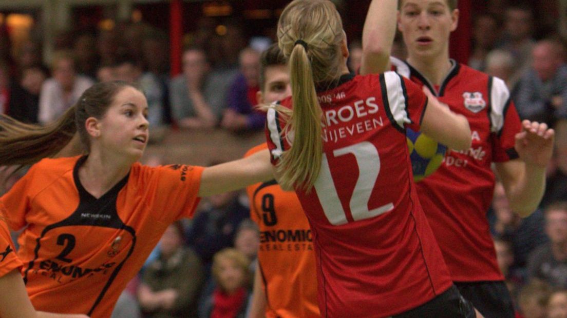 DOS'46 wint opnieuw van GKV