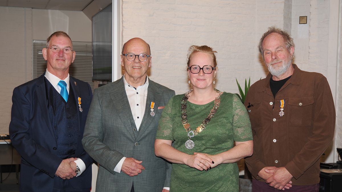 Oud-wethouder geeft lintje terug vanwege bezoek koning aan Trump