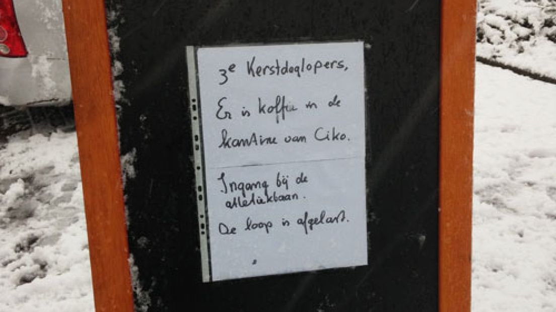 De 24e Derde Kerstdagloop in Arnhem gaat zaterdag door de sneeuwval niet door.