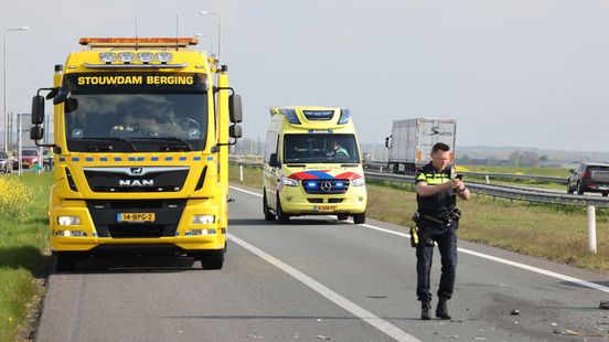 Gewonde bij kop-staartbotsing op N50 bij Kampen. Gewonde bij kop-staartbotsing op N50 bij Kampen.