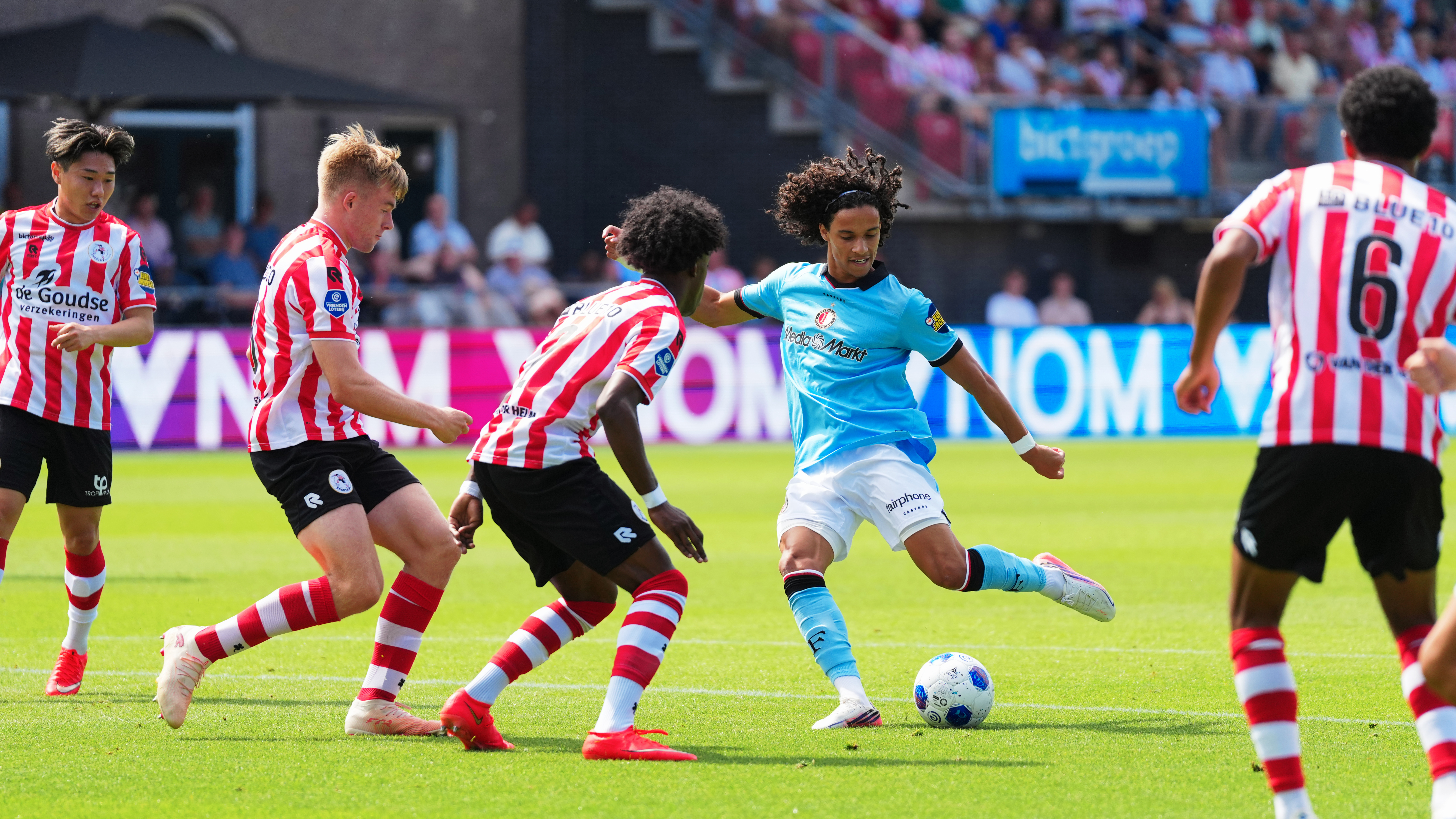 Sparta en Feyenoord zorgen voor een levendige derby