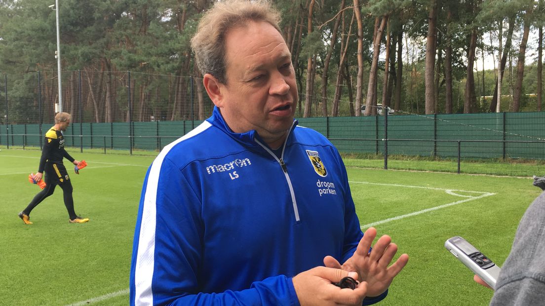 Trainer Leonid Slutskiy noemt de zogeheten Airborne wedstrijd van Vitesse tegen ADO Den Haag 'gevaarlijk' voor zijn spelers, maar hoopt vooral dat het speciale duel extra motivatie oproept.