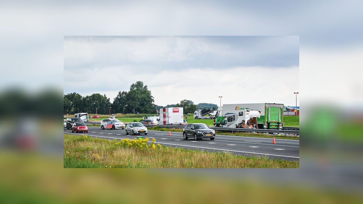 UPDATE: A32 bij Heerenveen weer open, eerder groot camperongeluk