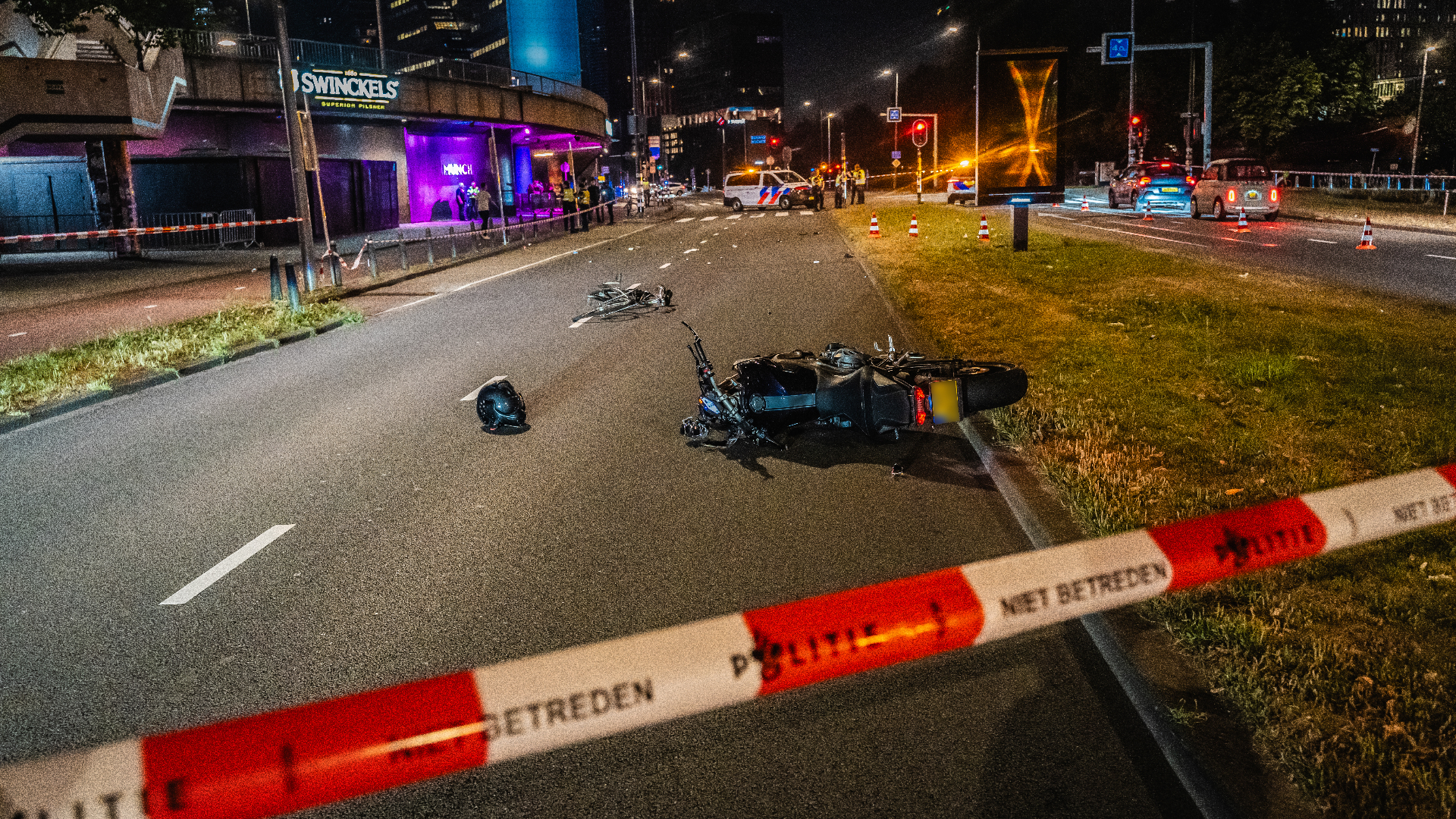 Aanrijding tussen fietser en motorrijder op Maasboulevard.