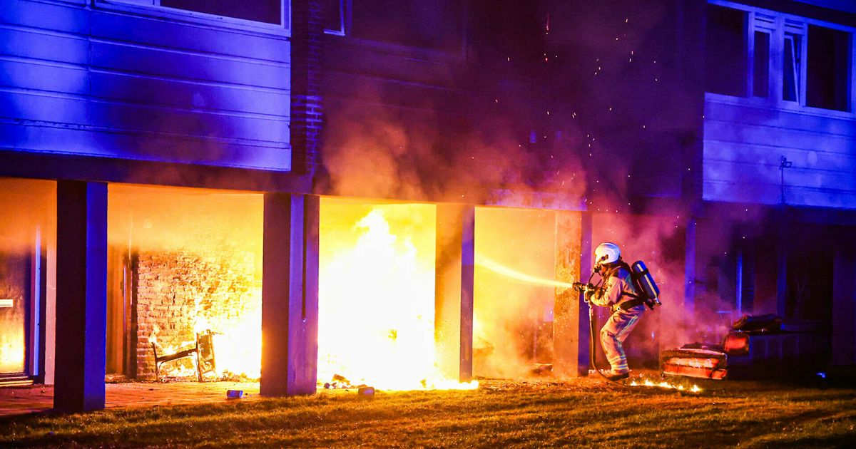 Fire Damages Eight Homes in Emmen