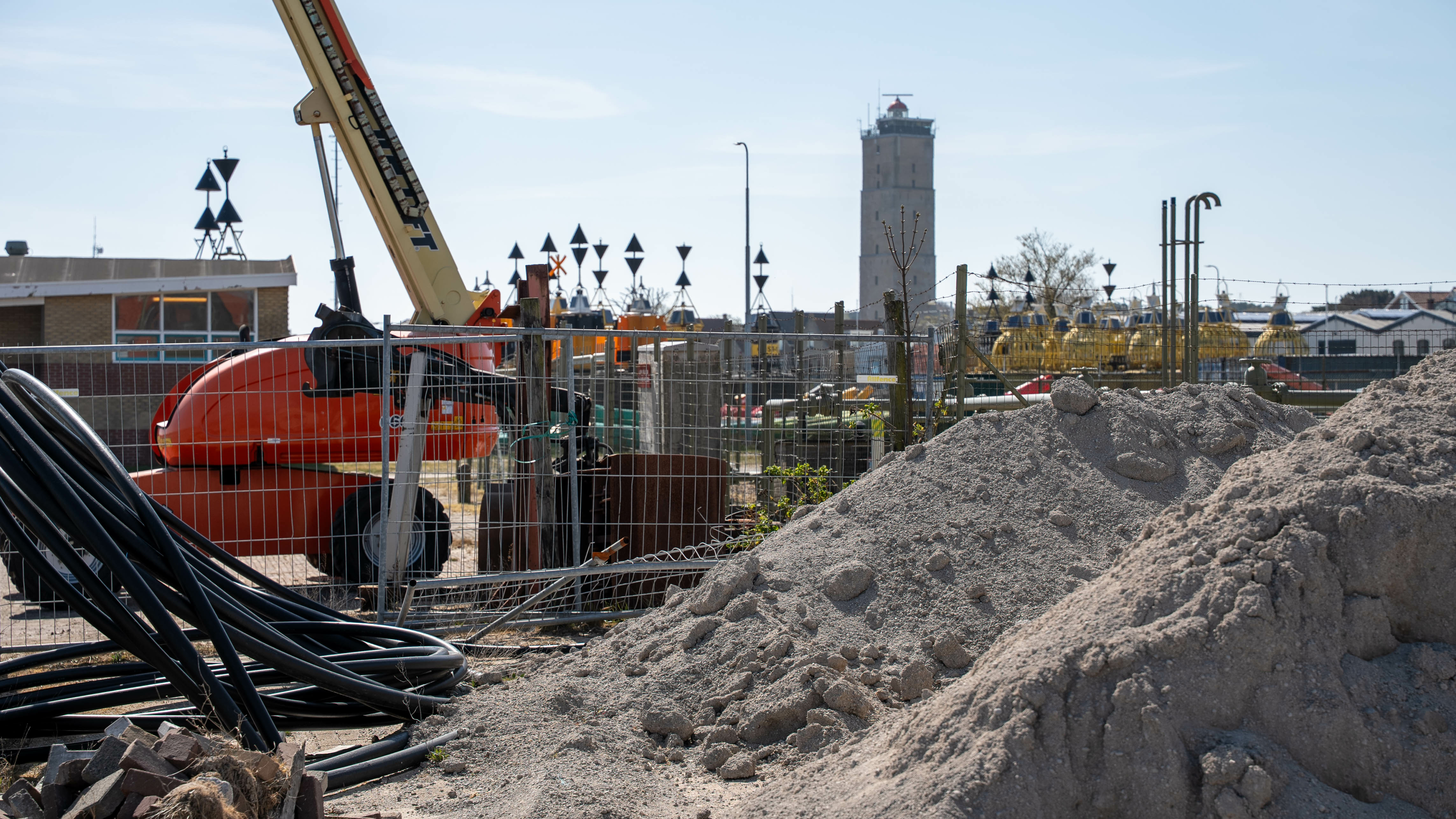 Wurk oan de werkhaven op Skylge