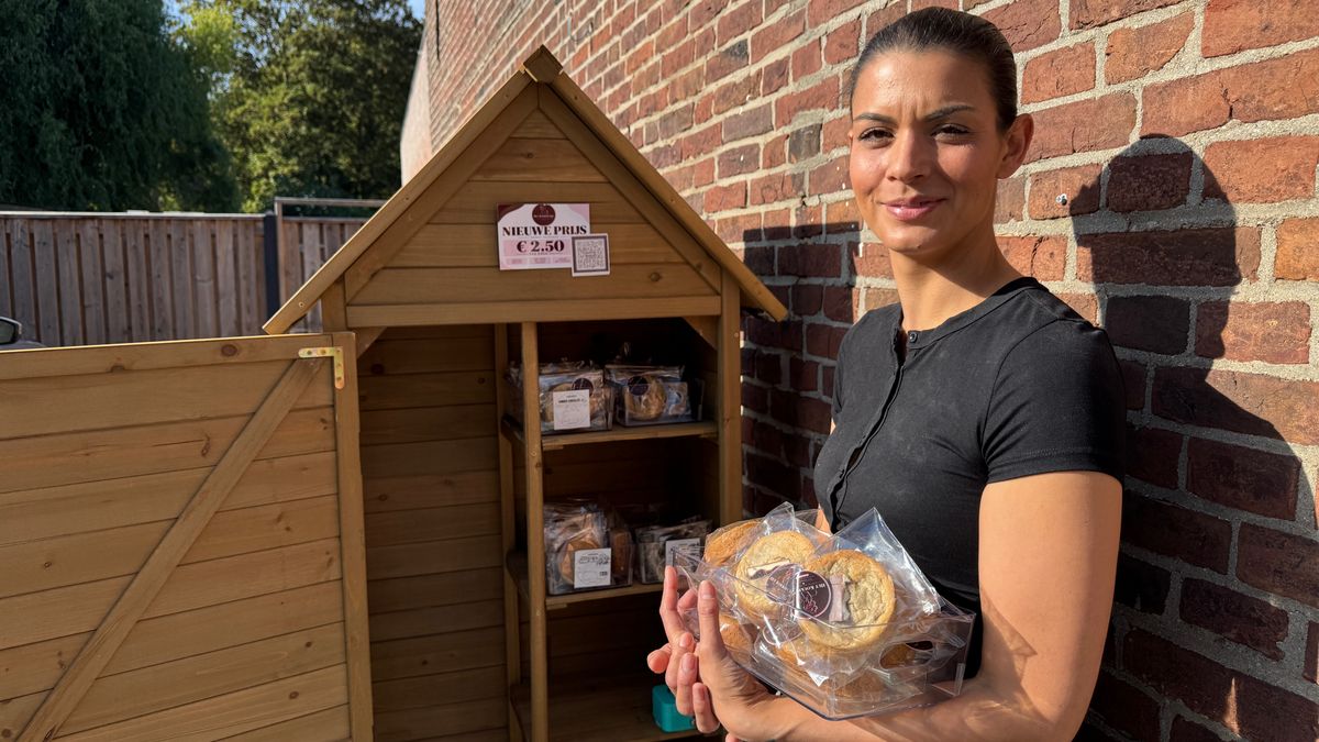 Roermond heeft een eigen koekmeisje: 'Van zes koeken naar tweehonderd per dag'