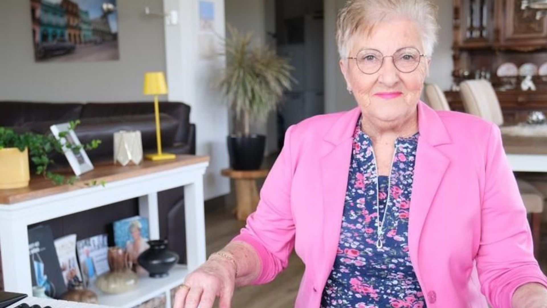 Joke Meijer, beter bekend als Orgel Joke.