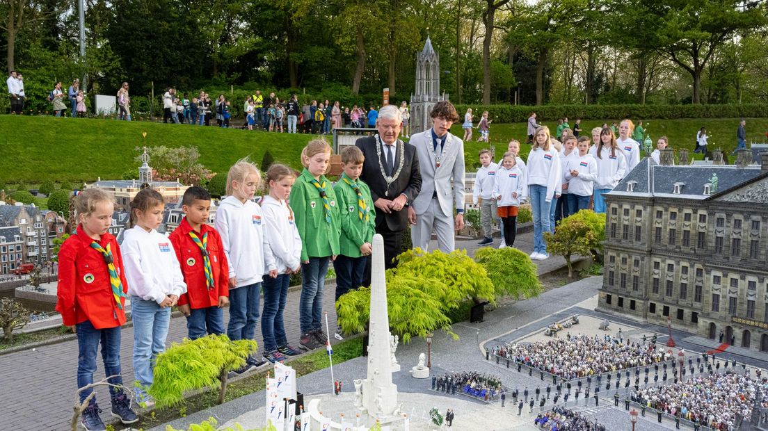 Ook burgemeester Jan van Zanen was aanwezig