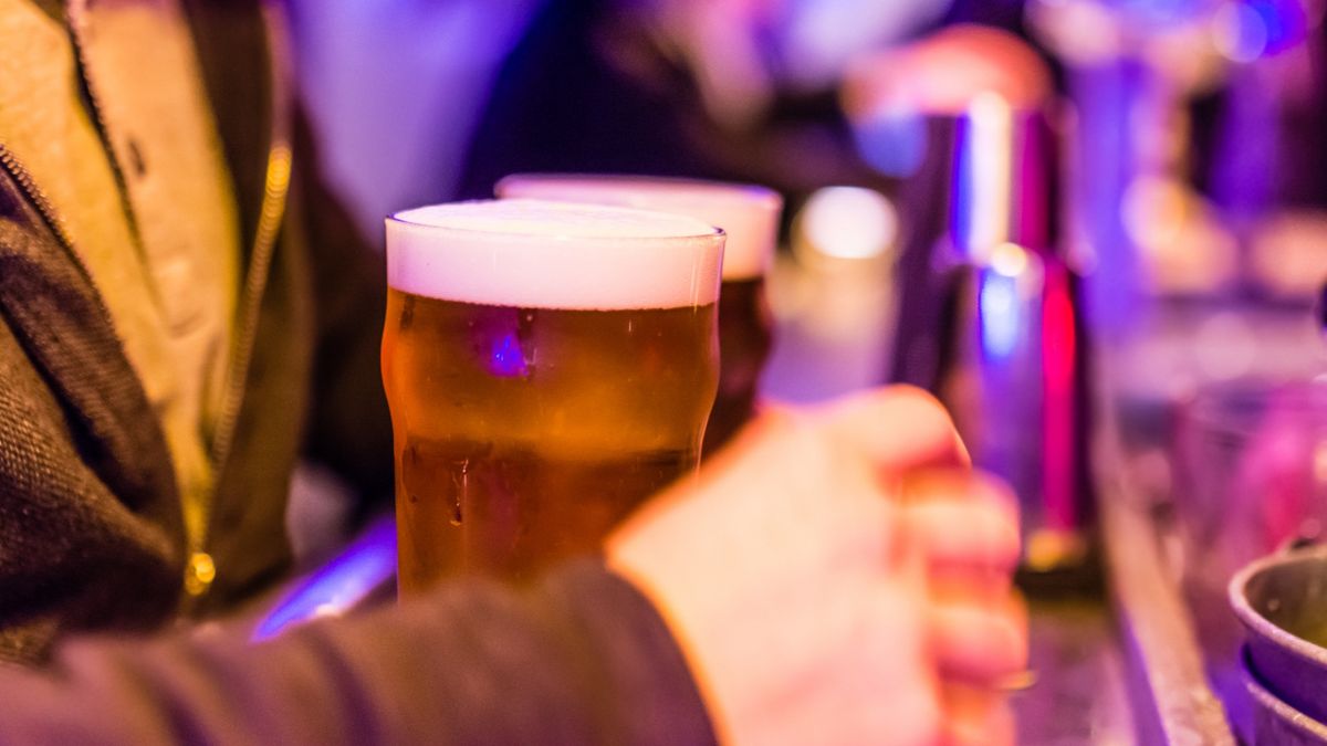 Bar moet wekenlang dicht: 'Pure ellende'
