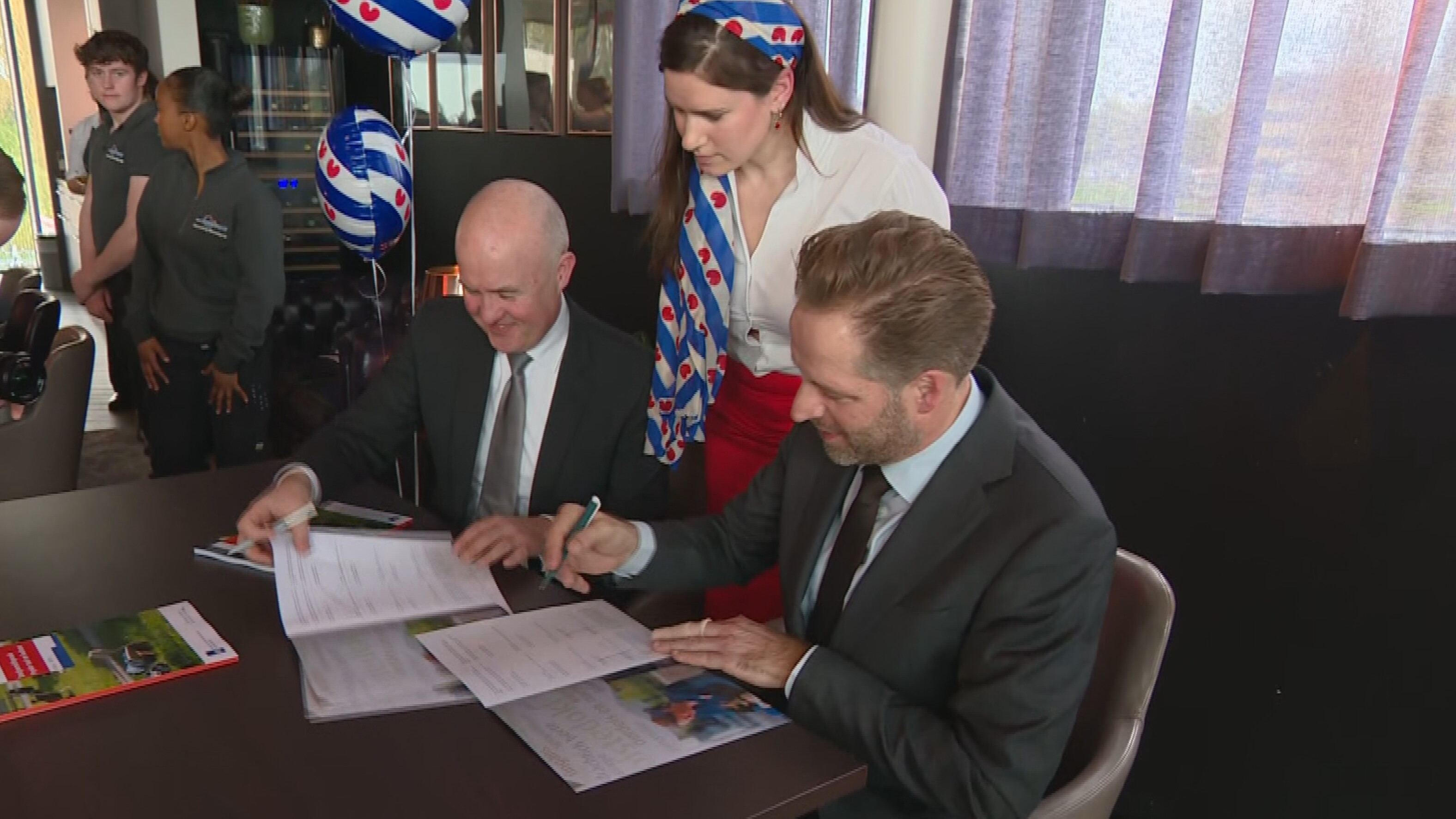 De hantekenings ûnder de BFTK wurde set