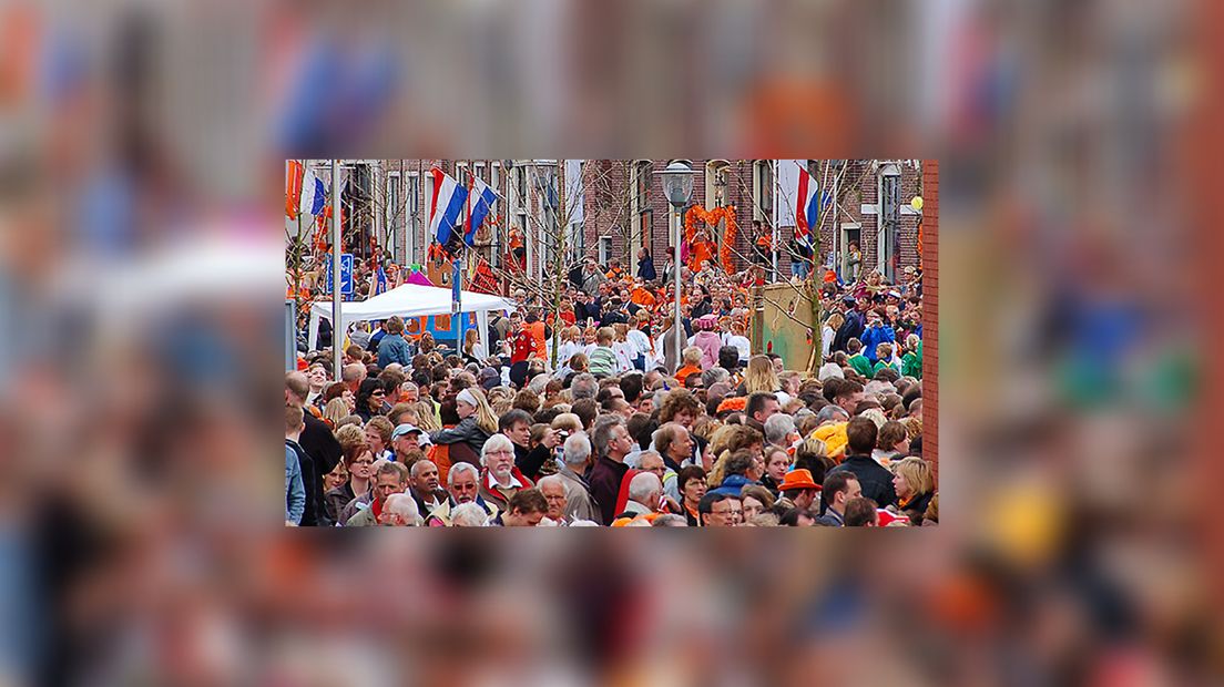 Grutte drokte yn it sintrum fan Frjentsjer (foto Dirk Jan Haarsma)