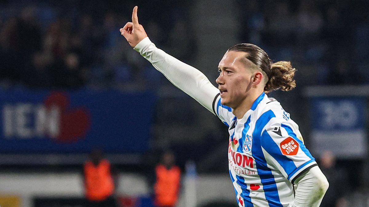 Heerenveen verslaat Go Ahead in oefenduel, Rivera scoort tweemaal