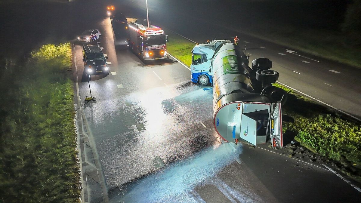 112-nieuws 3 september: Melkwagen kantelt in Leeuwarden | Stalbrand in Tzummarum