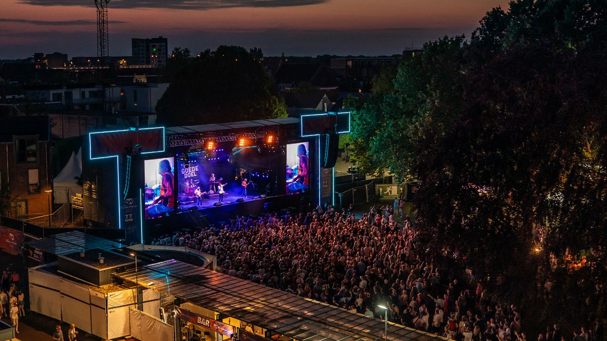 Mainstage TT Festival en reuzenrad staan opnieuw stil vanwege onweersbui