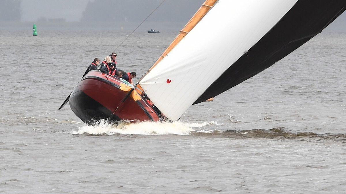 Start SKS-wedstrijd bij Woudsend een uur vervroegd vanwege harde wind