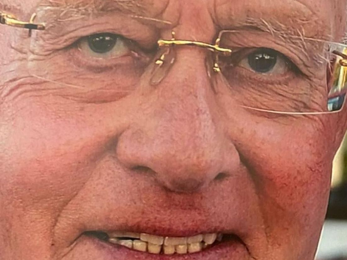 Hans Schmidt van Schmidt Zeevis is overleden