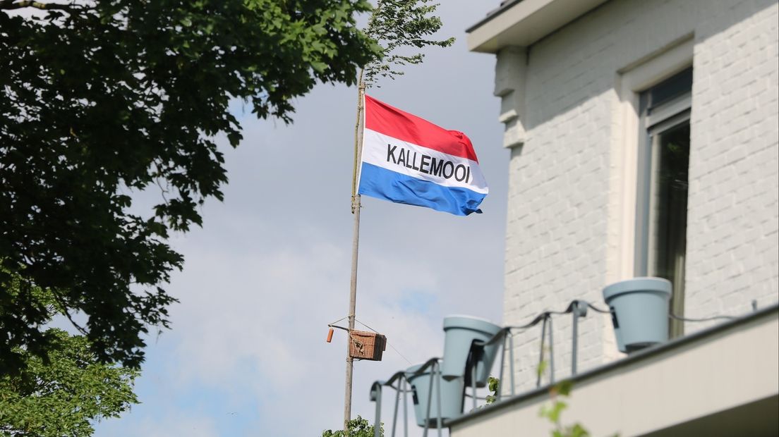 Volgens burgemeester Van Gent wordt de Kallemooihaan goed verzorgd.
