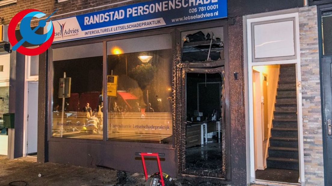 De brand in het pand van Randstad Personenschade aan de Volkerakstraat in de Arnhemse wijk Presikhaaf blijkt te zijn aangestoken.