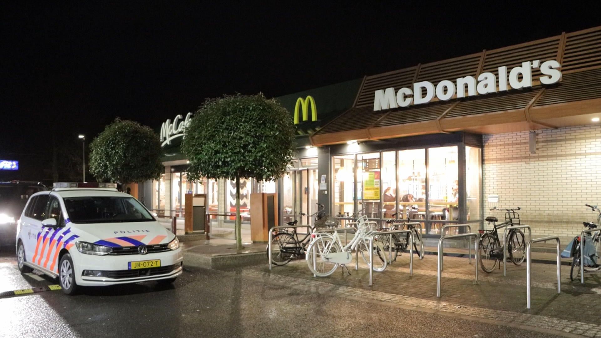 Tweetal Pleegt Gewapende Overval Op McDonald's Emmen - RTV Drenthe