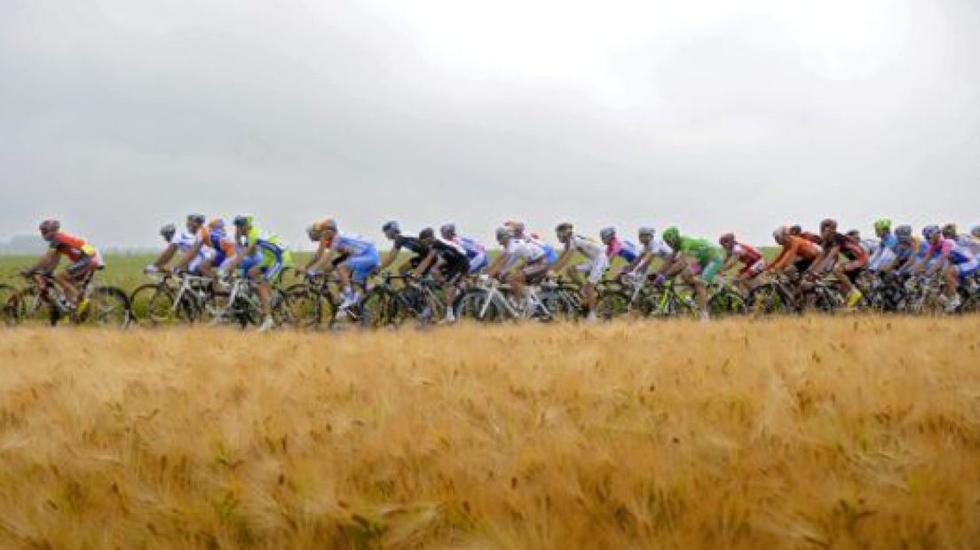 Gesink overleeft de kasseien