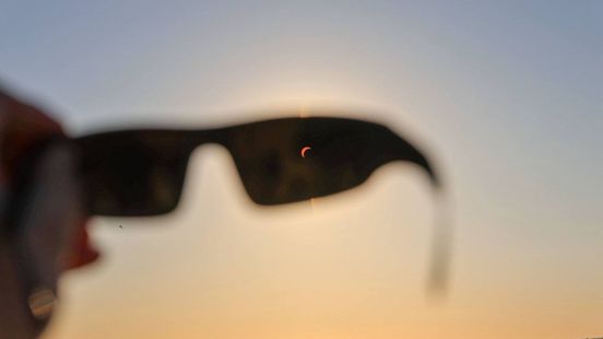 Bekijk hier de mooiste foto's van de zonsverduistering
