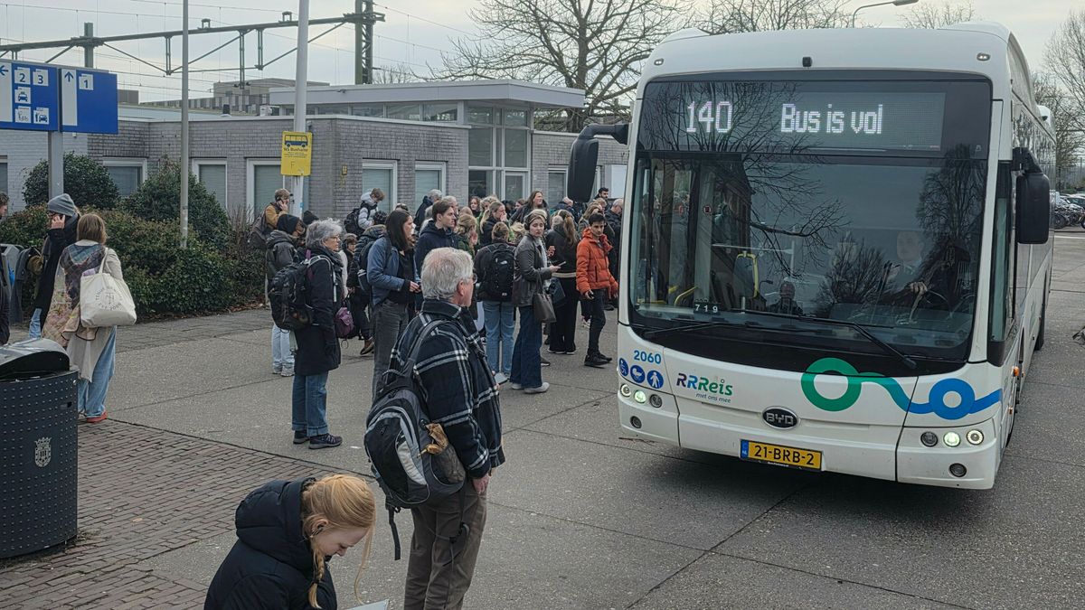 Geen treinen tussen Meppel en Zwolle door brandmelding