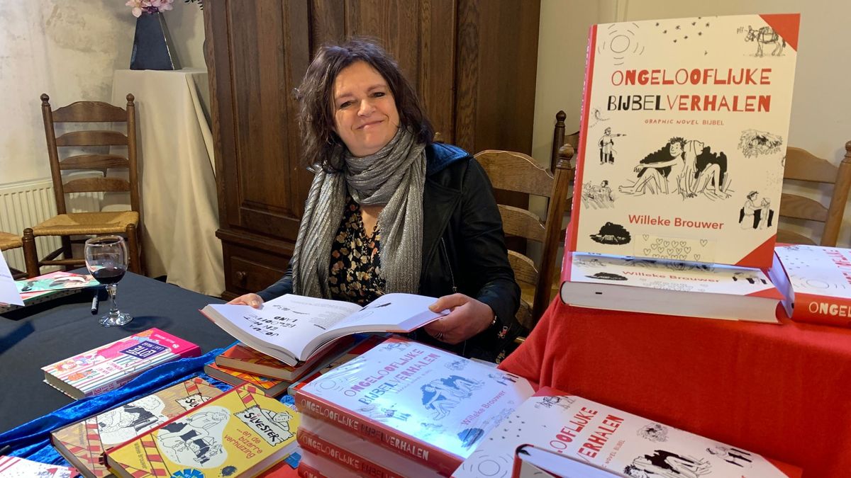 Willeke Brouwer uit Kuinre tekent en schrijft unieke kinderbijbel, zonder gepreek en met humor