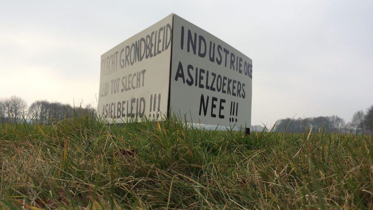 VVD Hardenberg: koop 200 huizen voor opvang asielzoekers in plaats van één locatie