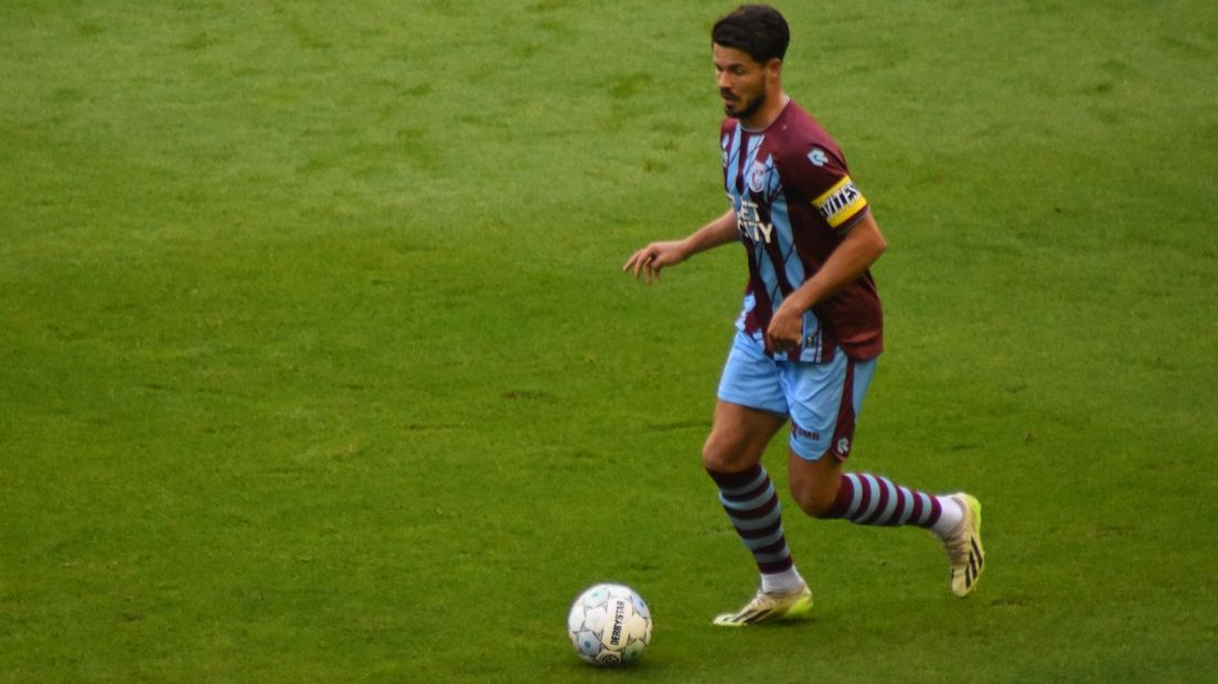 Vitesse-aanvoerder Marco van Ginkel