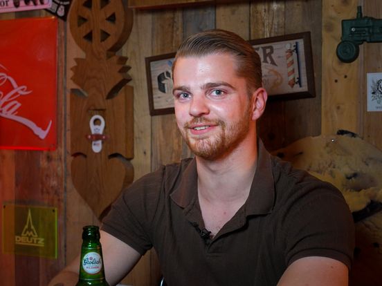Jorick (23) rijdt iedere week 175 kilometer terug naar zijn geboortedorp: 'Gezelligheid heb je niet in de Randstad'