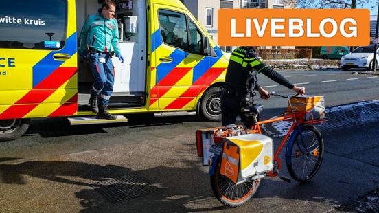 Postbode in botsing • drugs gevonden. Postbode in botsing • drugs gevonden.