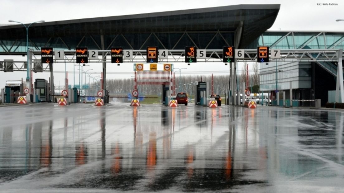 Westerscheldetunnel even dicht vanwege fietsende toerist