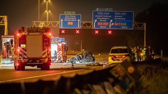 Vrouw die ernstig gewond raakte bij ongeluk A12 overleden. Vrouw die ernstig gewond raakte bij ongeluk A12 overleden.