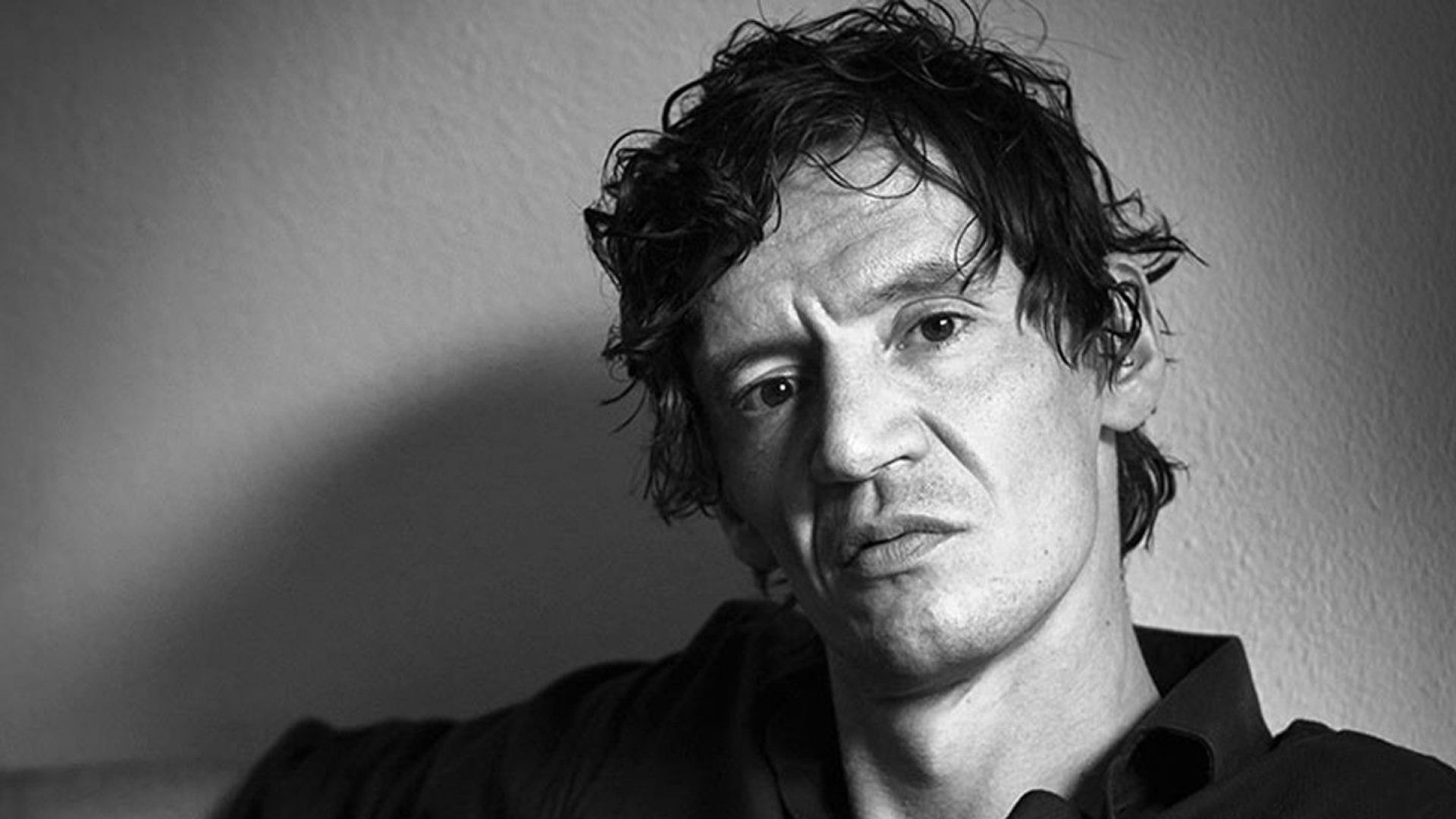 Auteur Peter Buwalda te gast in Bibliotheek Neede.