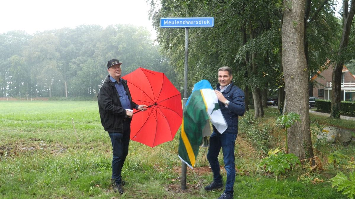 Laatste zandweg van Grolloo heeft eindelijk een naam: Meulendwarsdiek