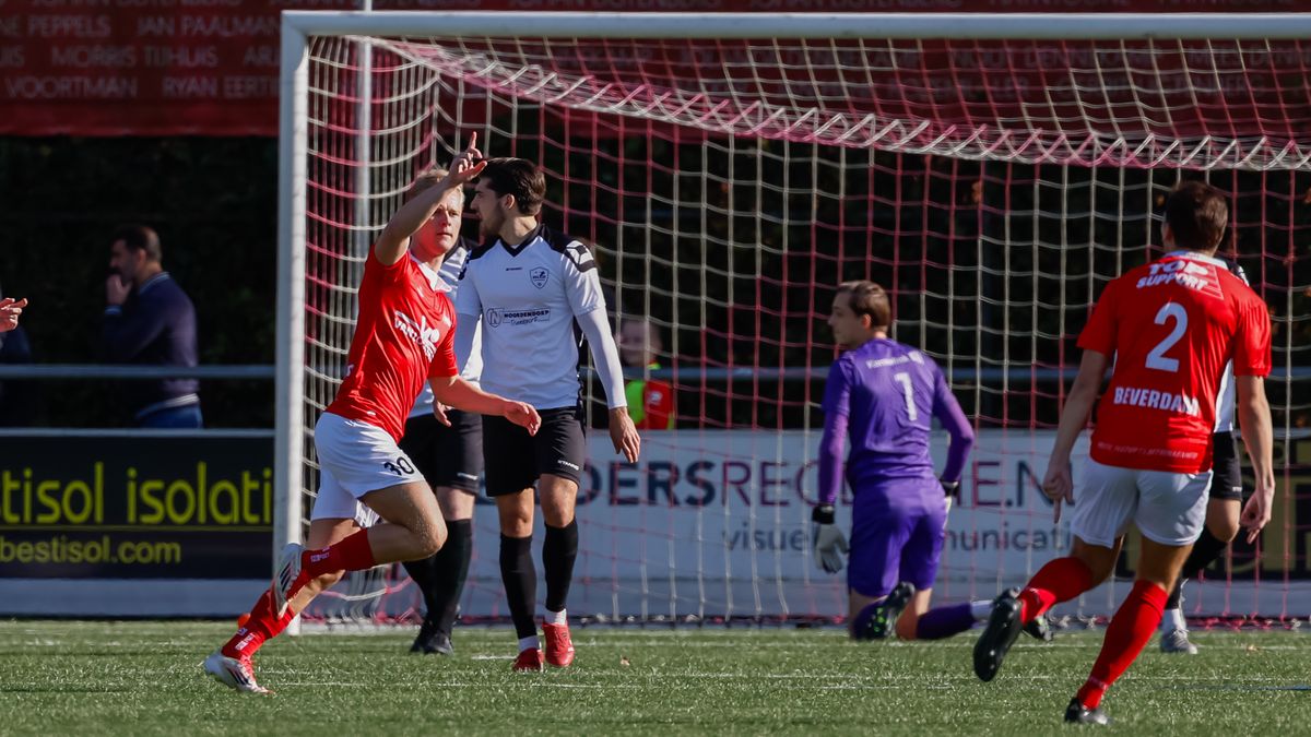 HHC weet weer wat winnen is, Excelsior'31 de baas over HSC'21 en zege Staphorst