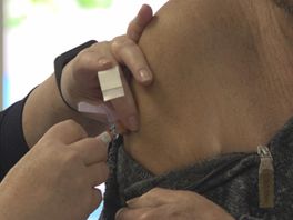 Rotterdamse huisartsen luiden noodklok over vaccineren met AstraZeneca: 'Deze ronde is de laatste, dit kunnen wij niet nog een keer'