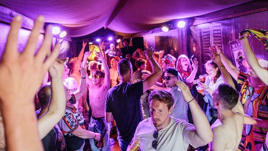 Zwarte Cross gaat naar Amsterdam Dance Event