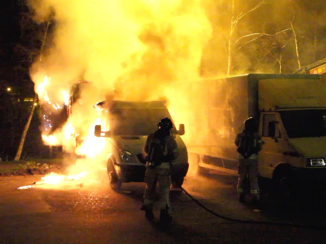 Vrachtwagenbrand in Vlaardingen