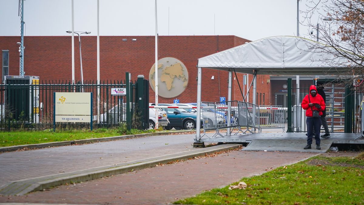 Ongeveer vijftig Drenten op straat door verdwijnen Dienst Identificatie en Screening Asiel